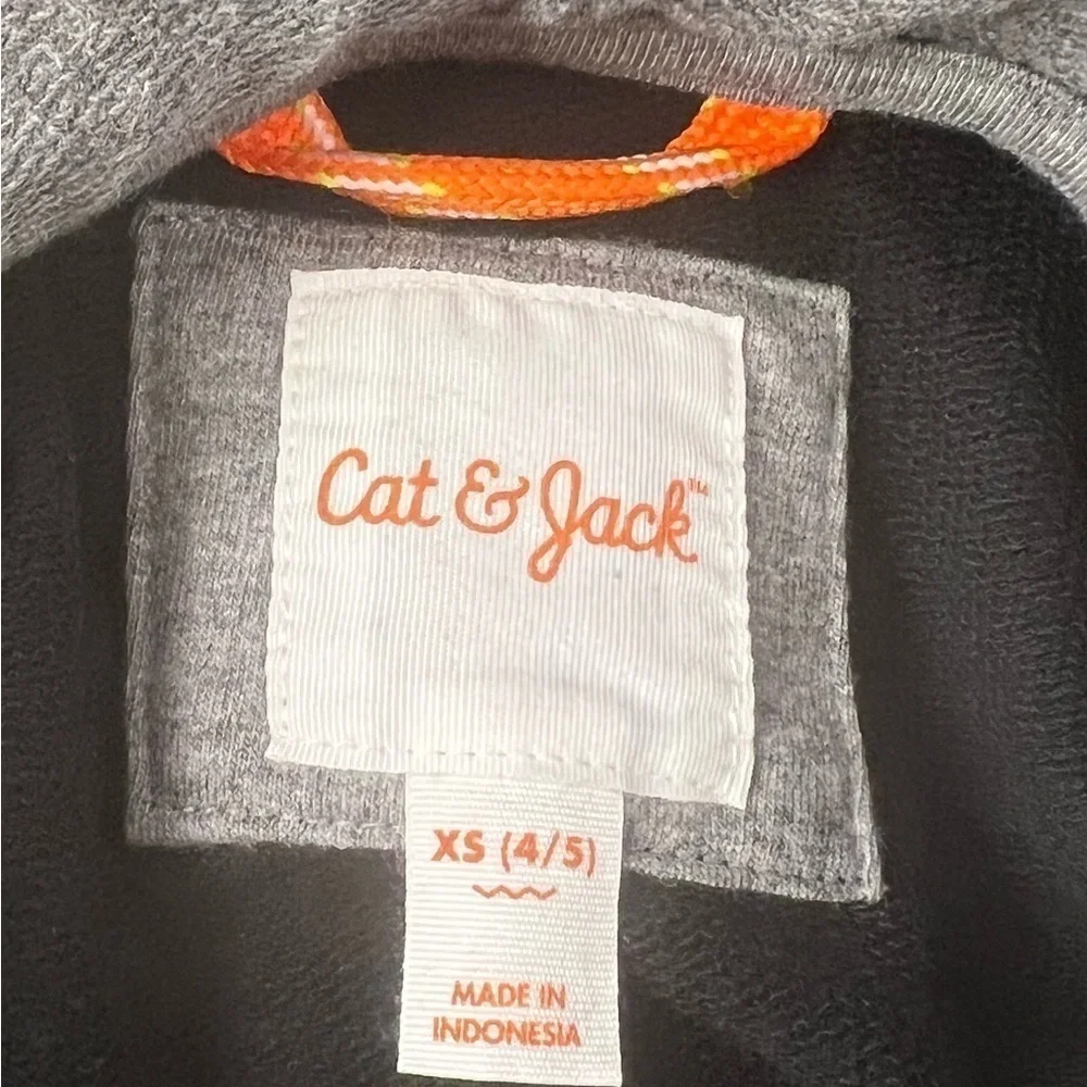 Cat and Jack Boys Shark Hoodie XS (4-5)